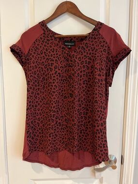 Fortune & Ivy Burgundy Leopard Print Short Sleeve Blouse